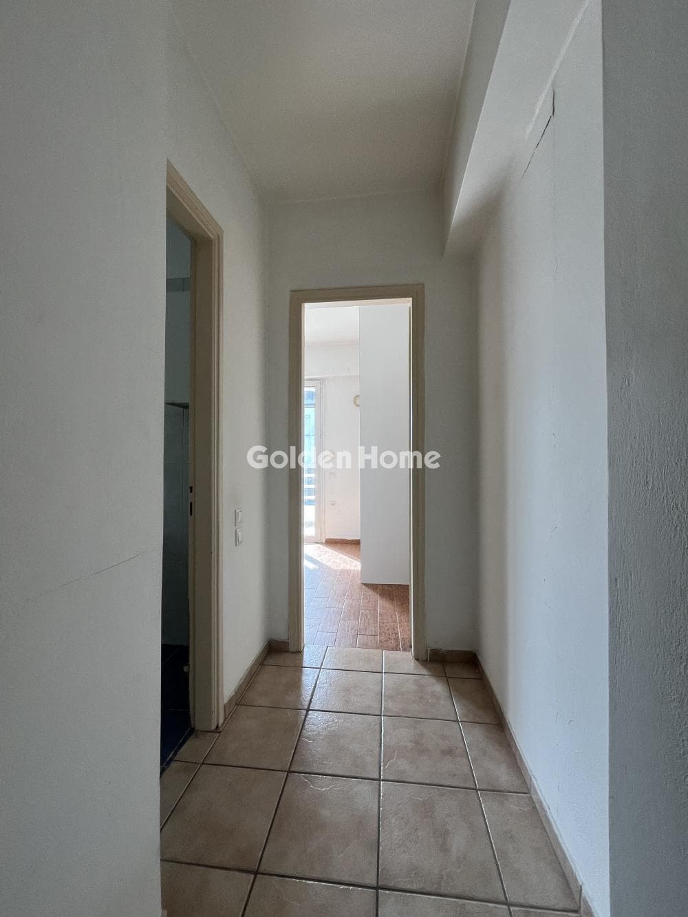 Apartment in Lioumi, Aigaleo — Photo 7 of 19