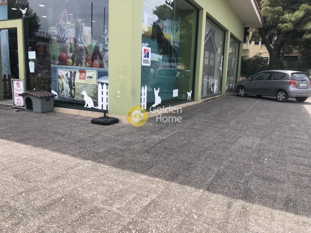 Retail Store in Center, Agios Stefanos — Photo 1 of 2