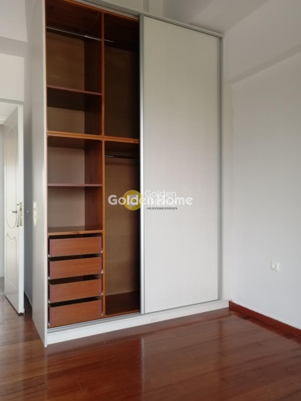 Apartment in Pigadakia, Vouliagmeni — Photo 14 of 15