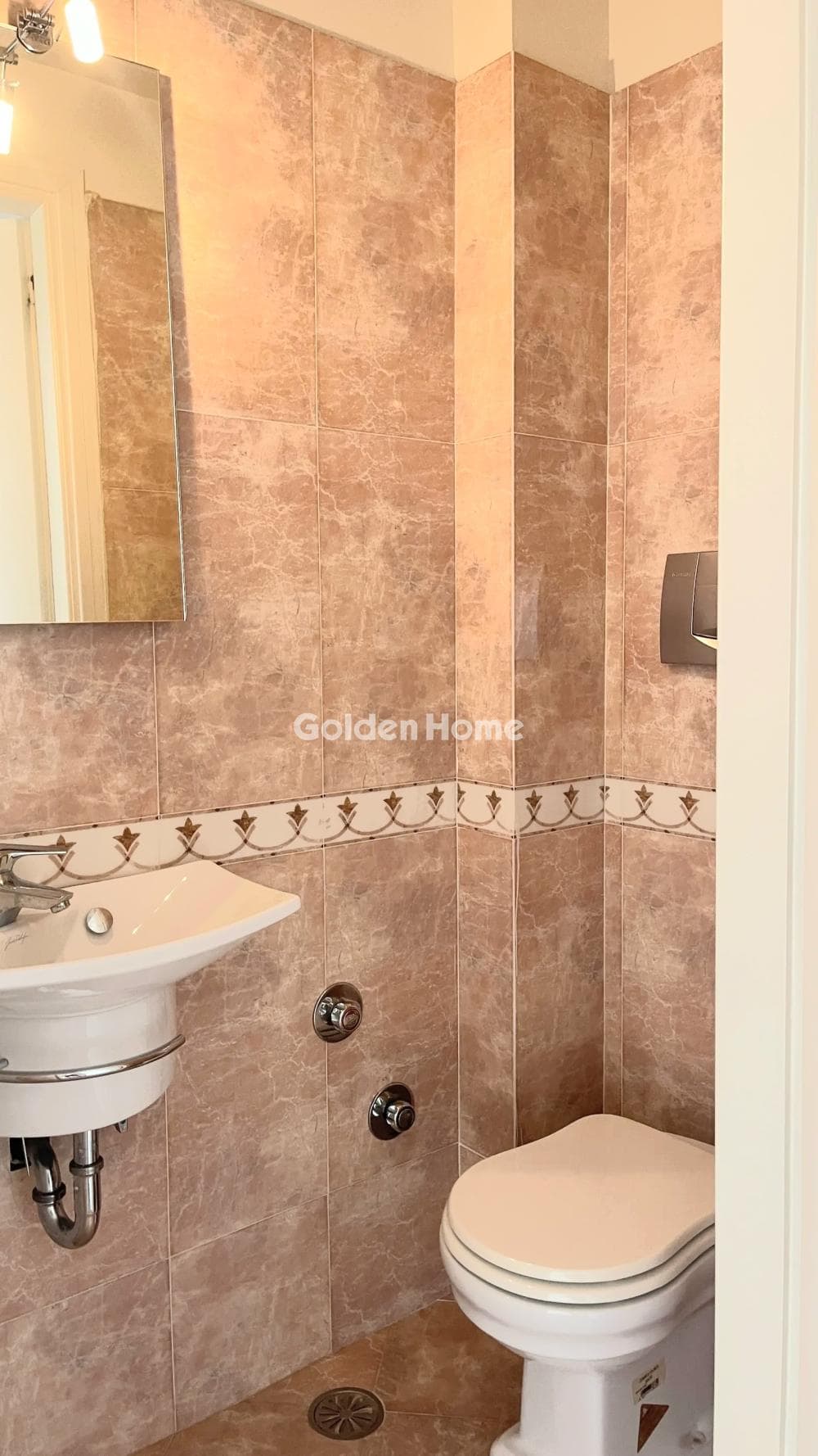Apartment in Pigadakia, Vouliagmeni — Photo 15 of 15