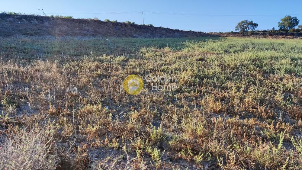 Building Plot in Center, Santorini — Photo 6 of 11