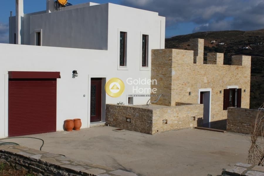 House in Ano Aprovato, Andros — Photo 1 of 13