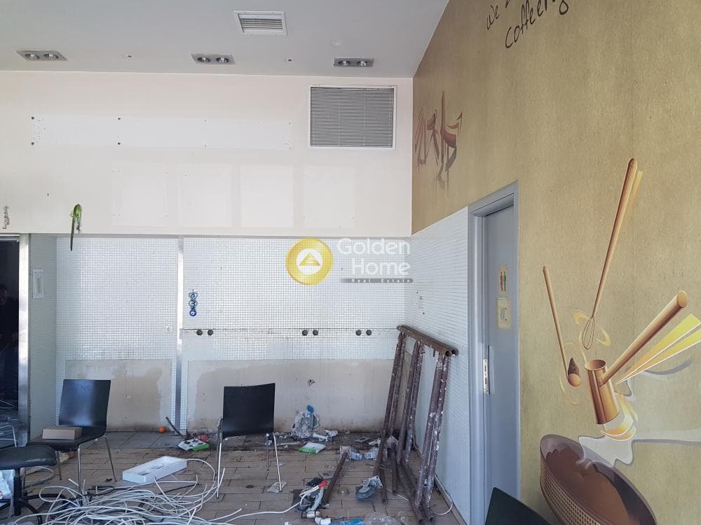 Retail Store in Stavros, Agia Paraskevi — Photo 1 of 3
