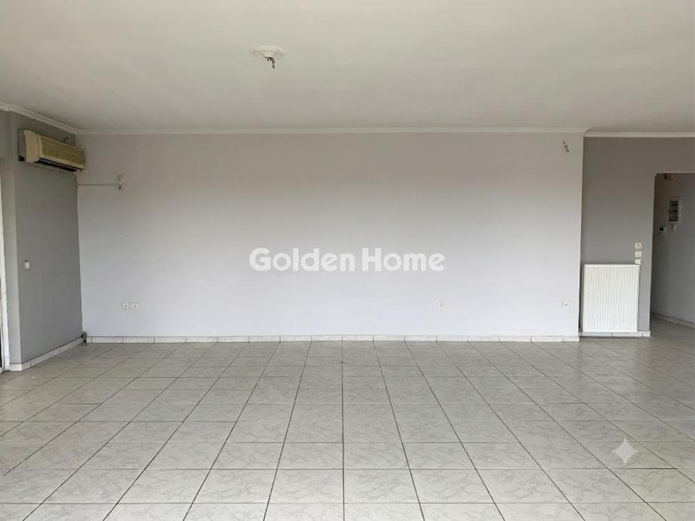 Apartment in Aspra Chomata, Nikaia — Photo 4 of 33