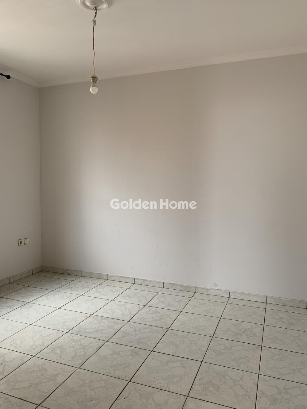 Apartment in Aspra Chomata, Nikaia — Photo 21 of 33