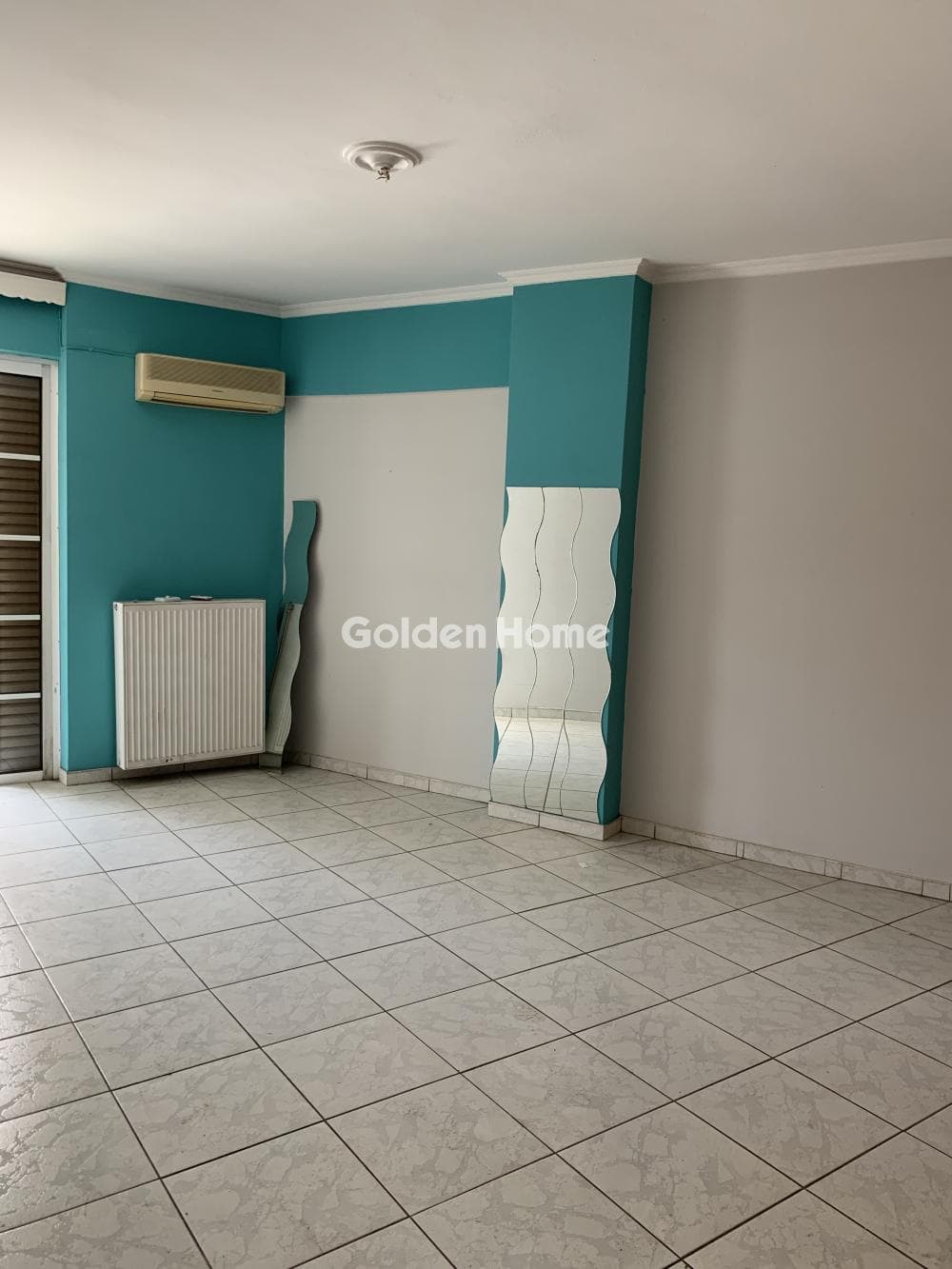 Apartment in Aspra Chomata, Nikaia — Photo 19 of 33