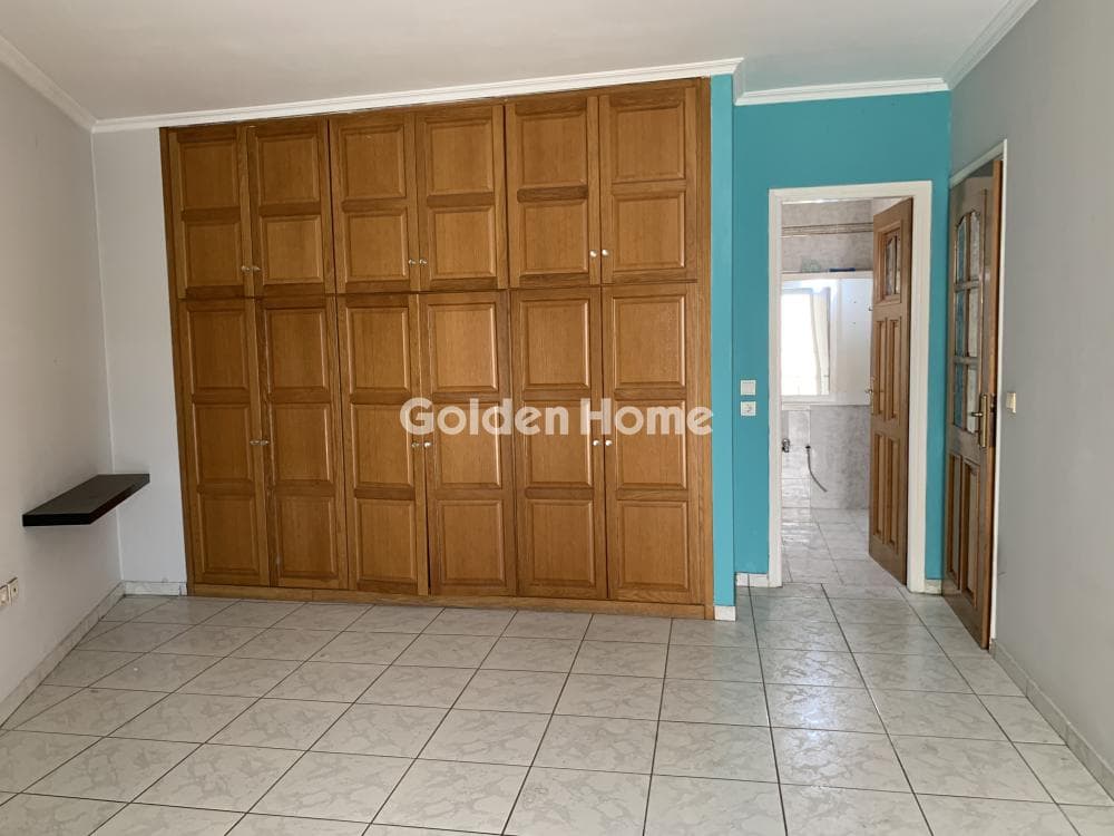 Apartment in Aspra Chomata, Nikaia — Photo 26 of 33