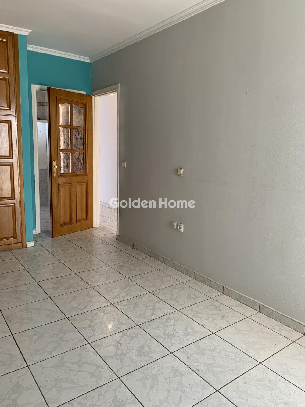 Apartment in Aspra Chomata, Nikaia — Photo 22 of 33
