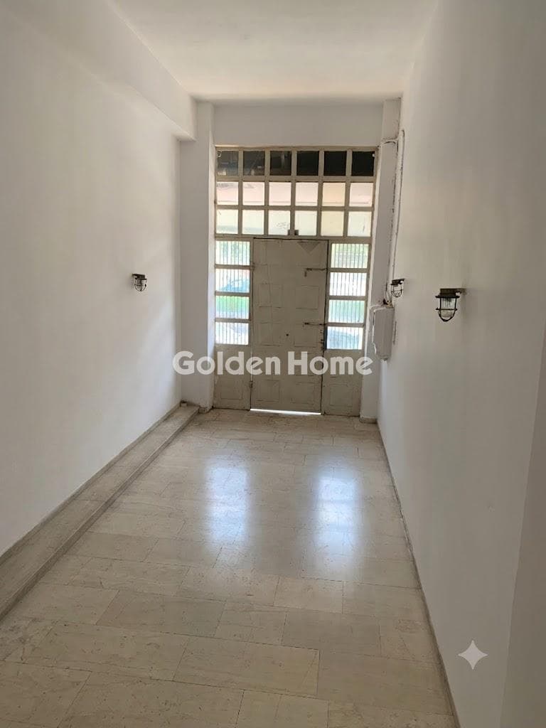 Apartment in Aspra Chomata, Nikaia — Photo 33 of 33