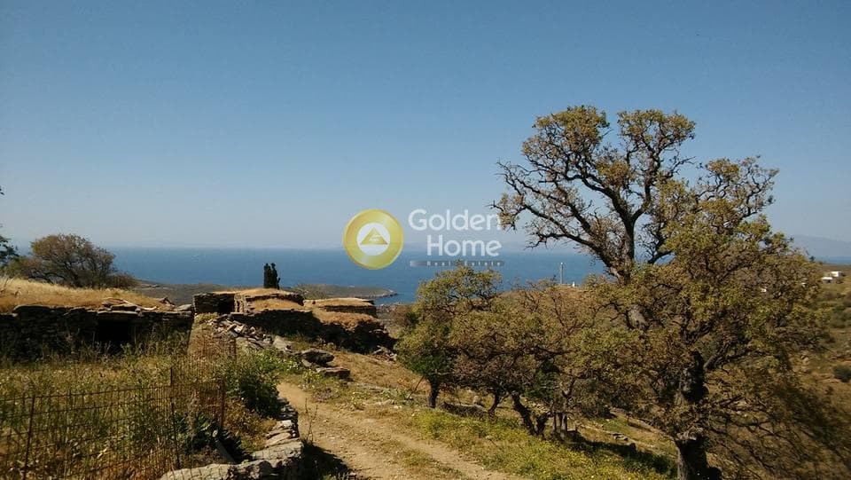 Αγροτεμάχιο στην Οτζιάς, Κέα — Φωτογραφία 1 από 6