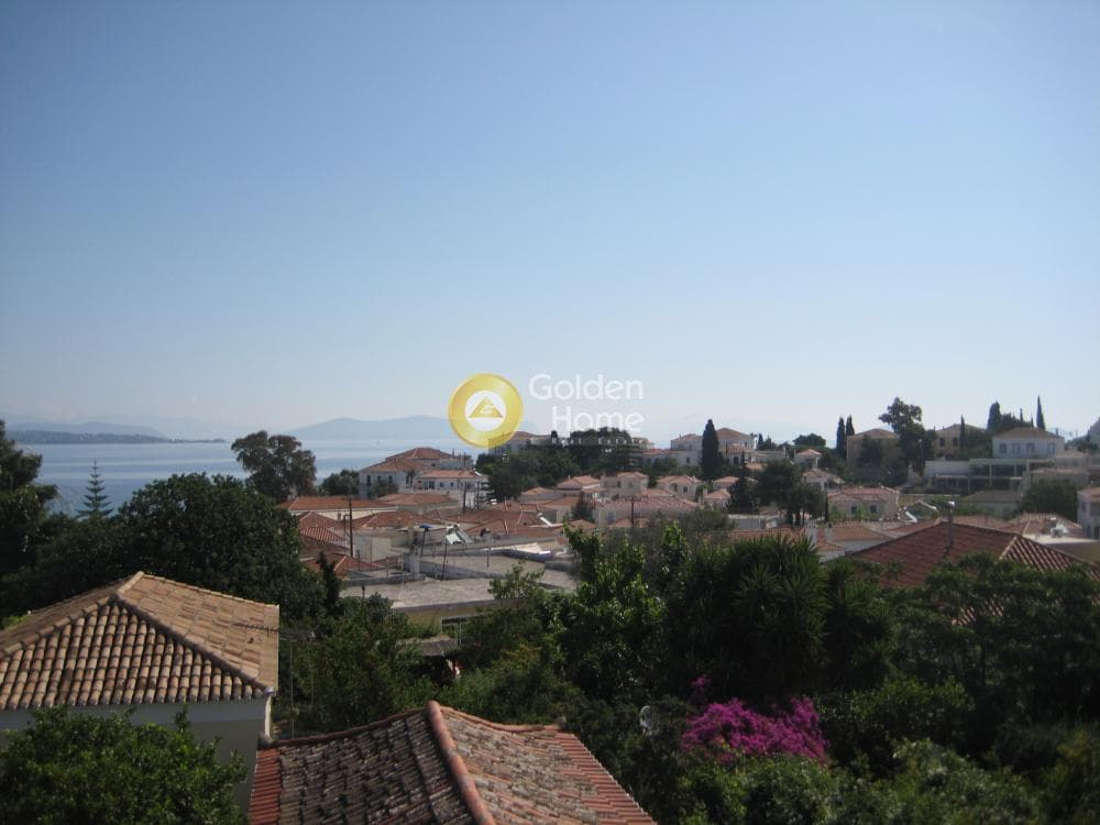House in Kouzounos, Spetses — Photo 1 of 11