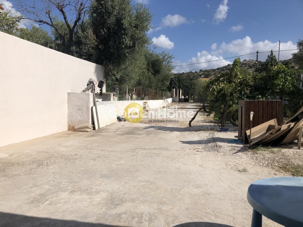Μονοκατοικία στην Λαμπρικά, Κορωπί — Φωτογραφία 9 από 14