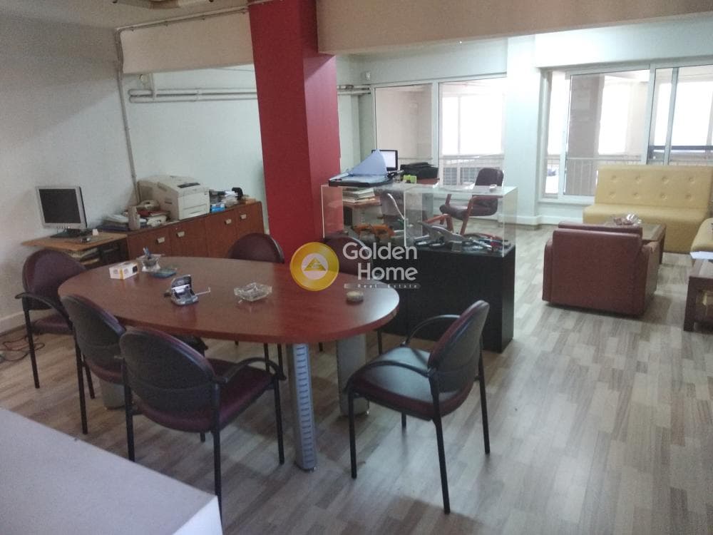 Retail Store in Ravenia, Attiki — Photo 27 of 33