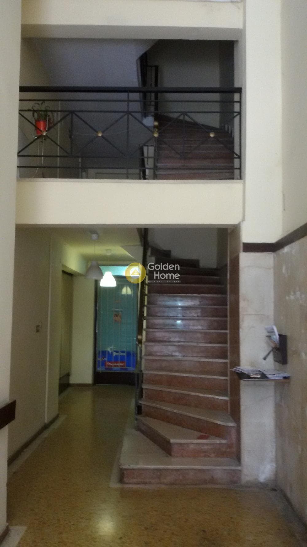 Γραφείο στην Πλατεία Κάνιγγος, Εξάρχεια - Νεάπολη — Φωτογραφία 1 από 11