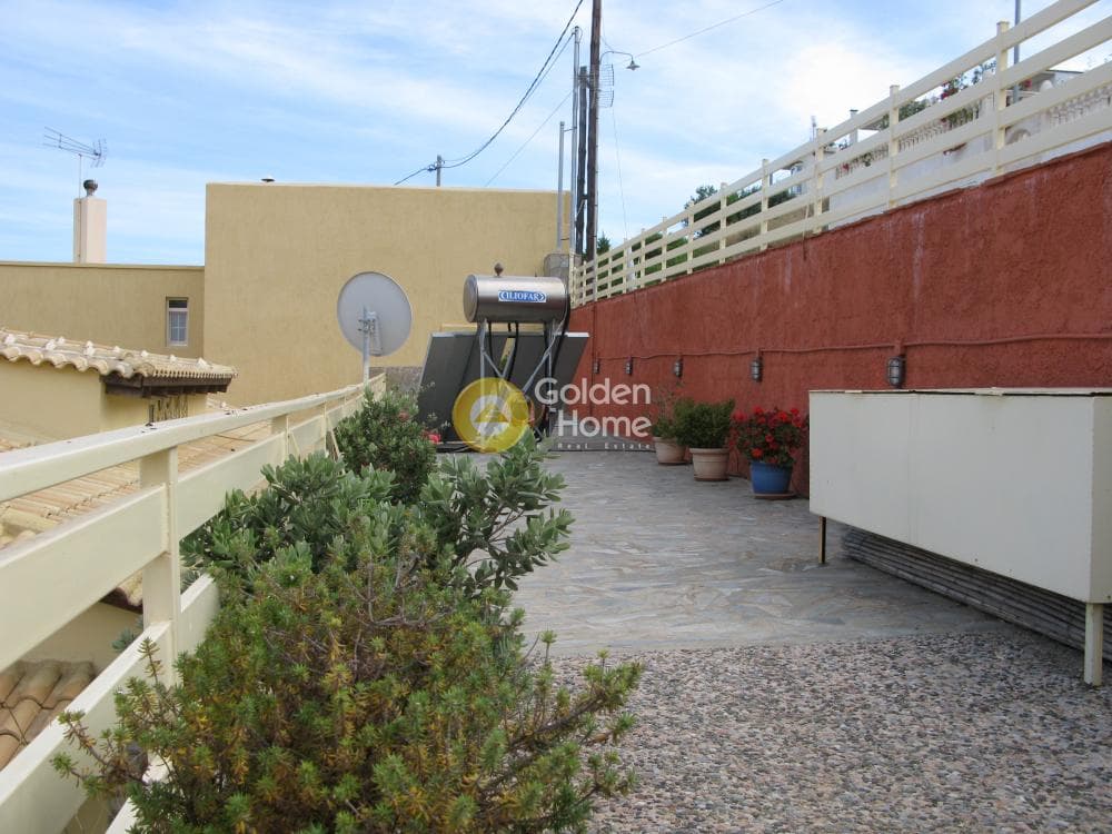 House in Mikrolimano, Lavrio — Photo 12 of 19