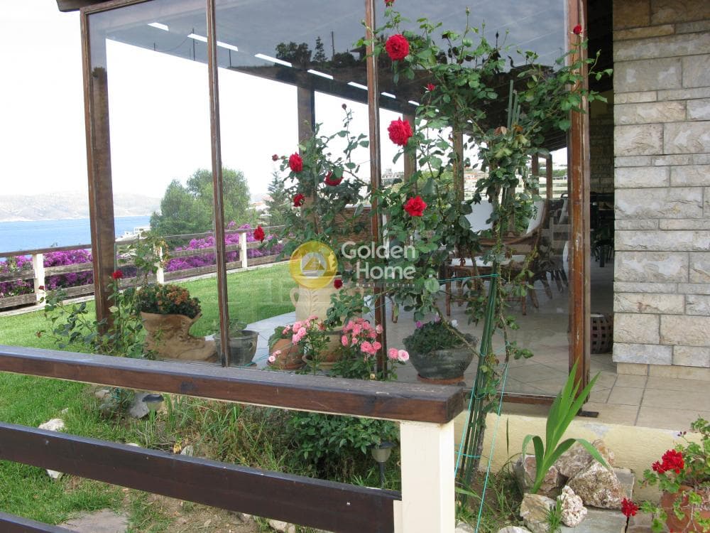 House in Mikrolimano, Lavrio — Photo 2 of 19