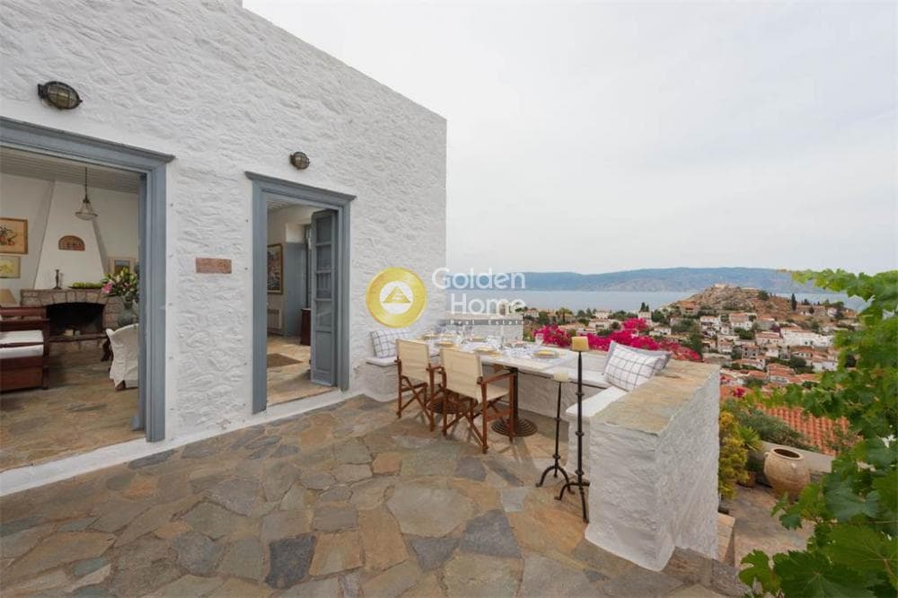 House in Moni Agias Efpraxias, Hydra — Photo 17 of 19