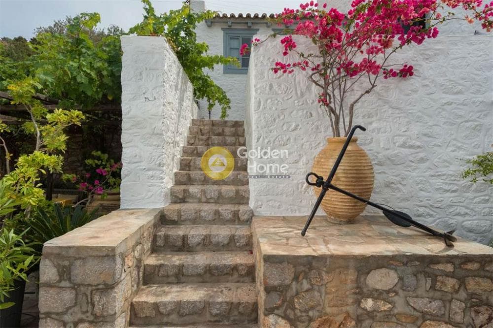 House in Moni Agias Efpraxias, Hydra — Photo 19 of 19