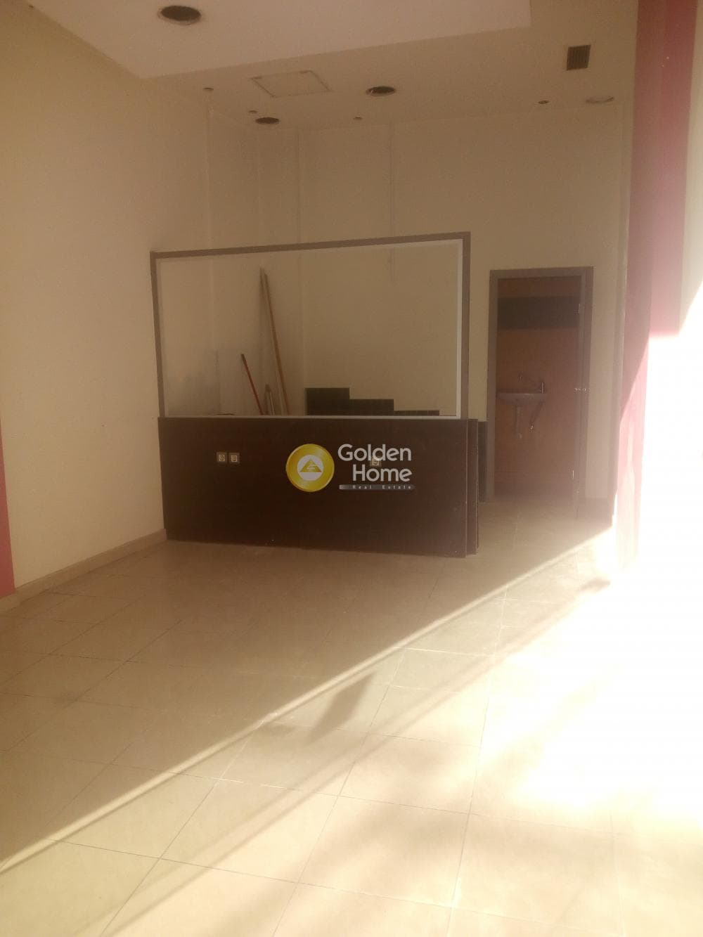Κατάστημα στην Άγιος Δημήτριος, Άγιος Δημήτριος — Φωτογραφία 1 από 6