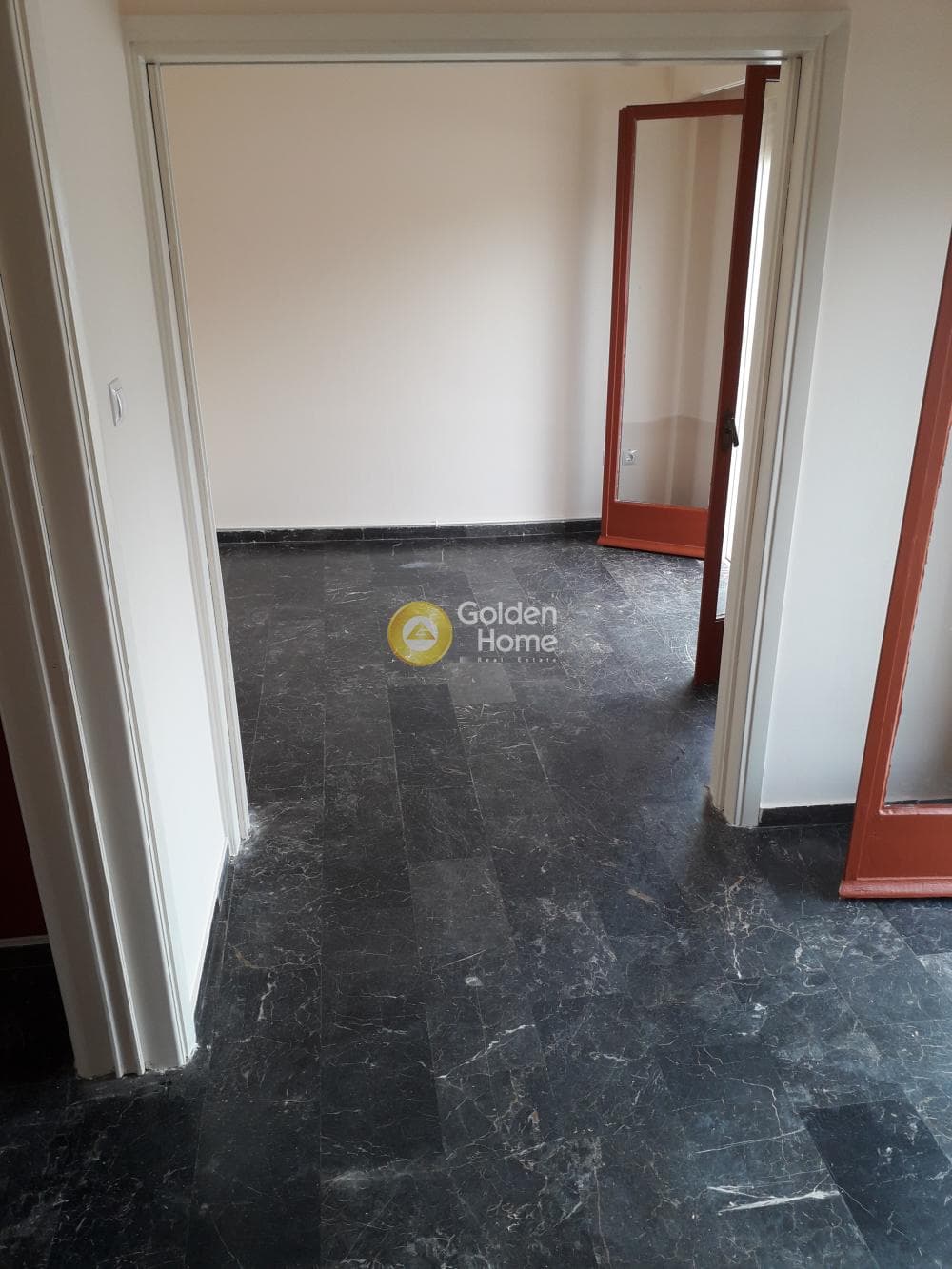 Apartment in Rouf, Tavros — Photo 12 of 28