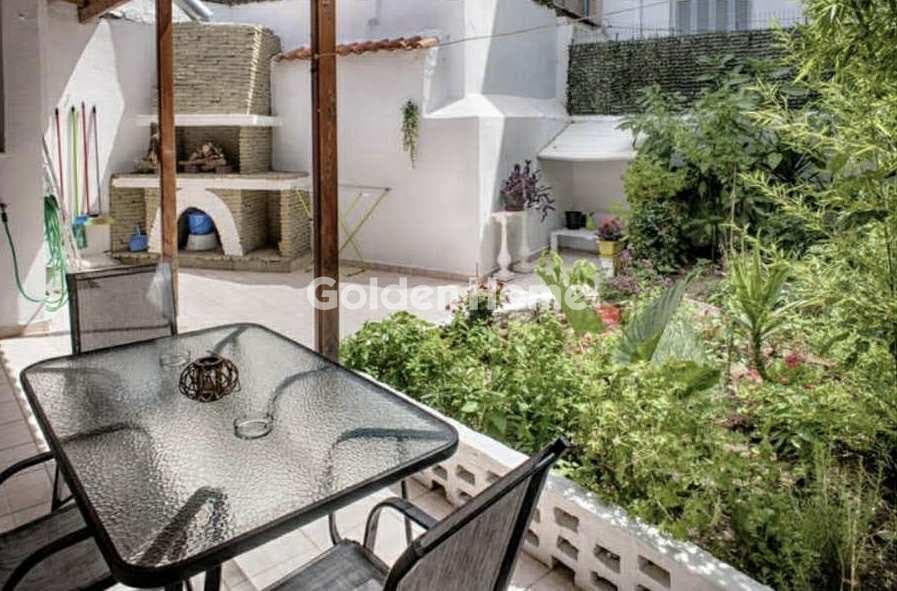 Μονοκατοικία στην Πλατεία Κολιάτσου, Λεωφ. Πατησίων - Λεωφ. Αχαρνών — Φωτογραφία 7 από 8