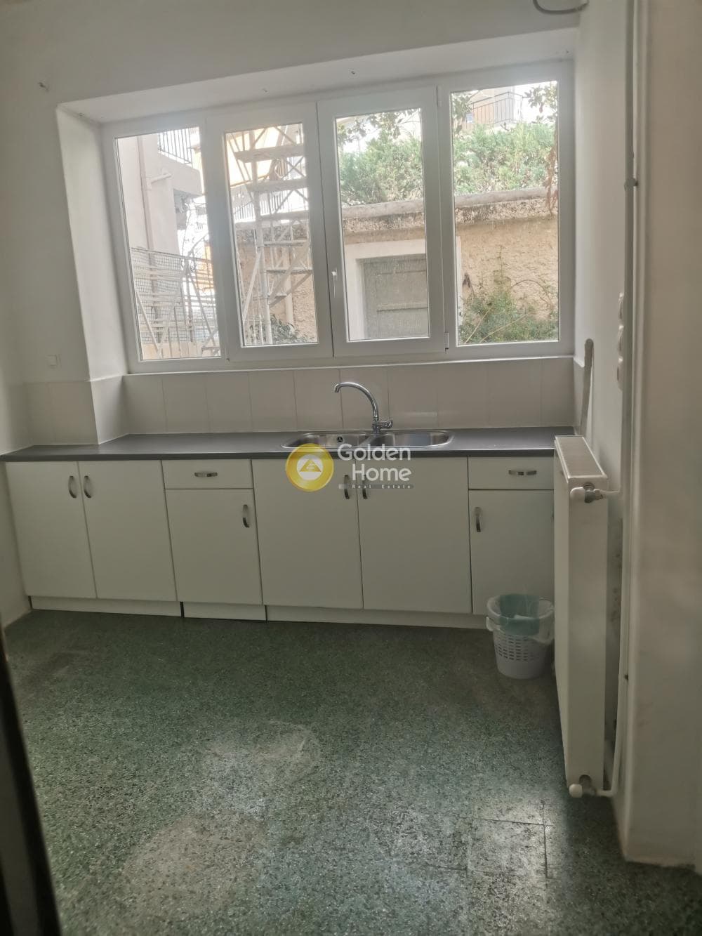 Office in Politechnioupoli, Zografou — Photo 1 of 15