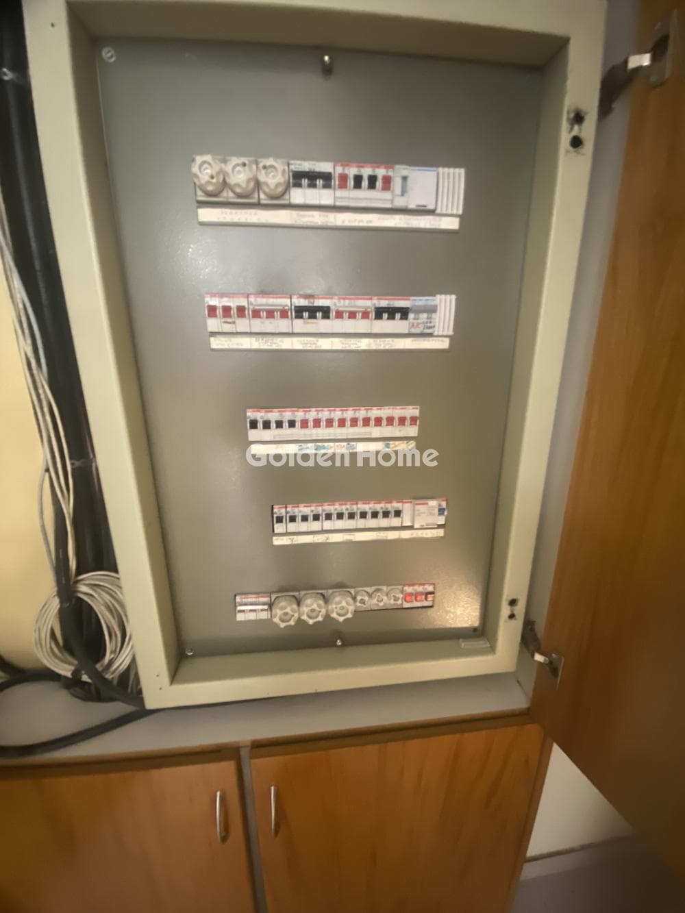 Office in Ampelakia, Alimos — Photo 13 of 19