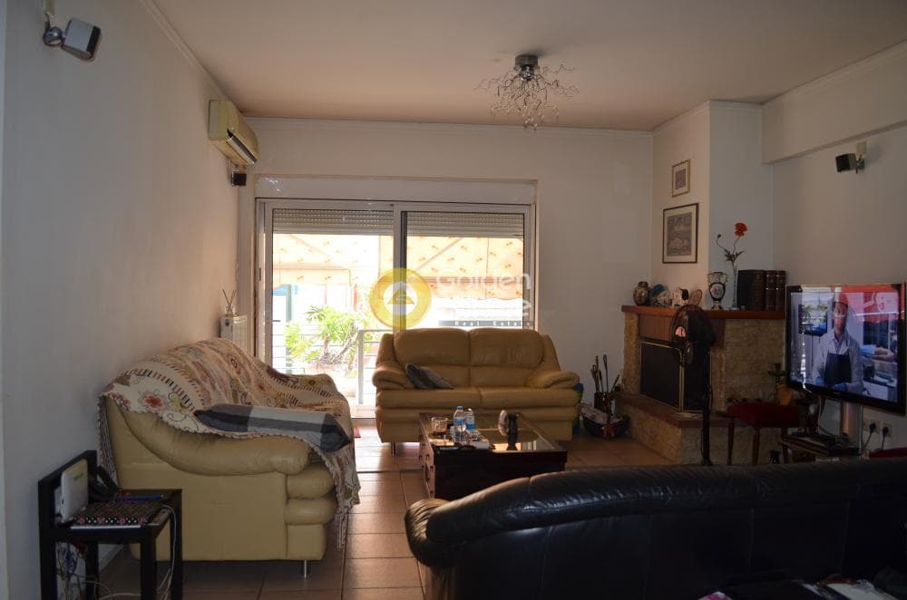 Apartment in Kaminia, Piraeus — Photo 13 of 14
