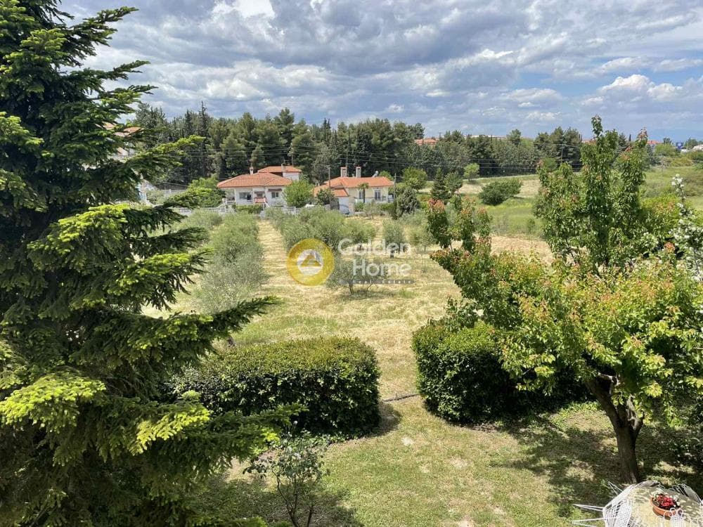 House in Center, Epanomi — Photo 32 of 48