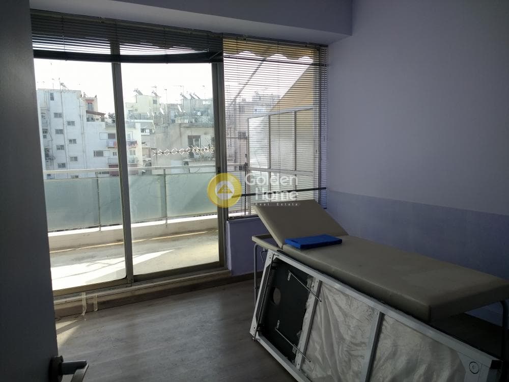 Office in Pigada, Piraeus — Photo 13 of 17