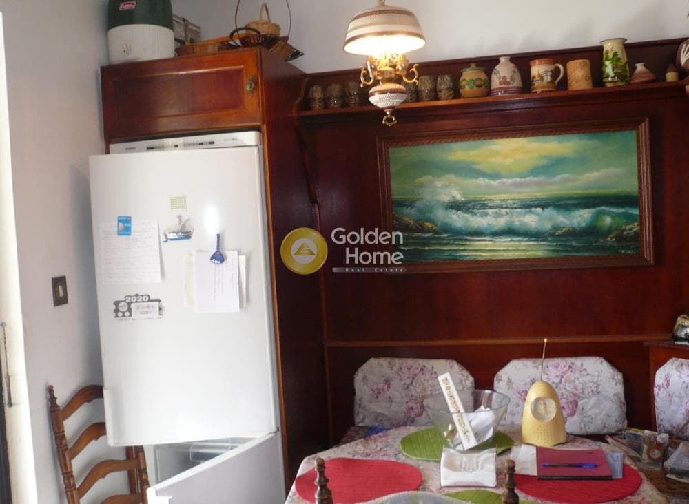Apartment in Kareas, Vironas — Photo 12 of 15