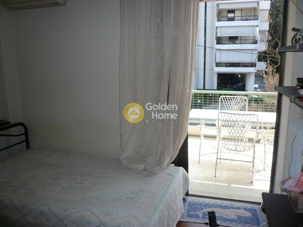 Apartment in Kareas, Vironas — Photo 11 of 15
