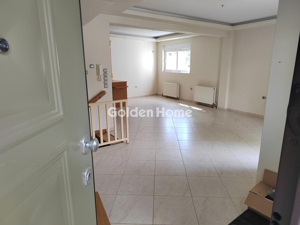 House in Center, Agios Stefanos — Photo 3 of 43