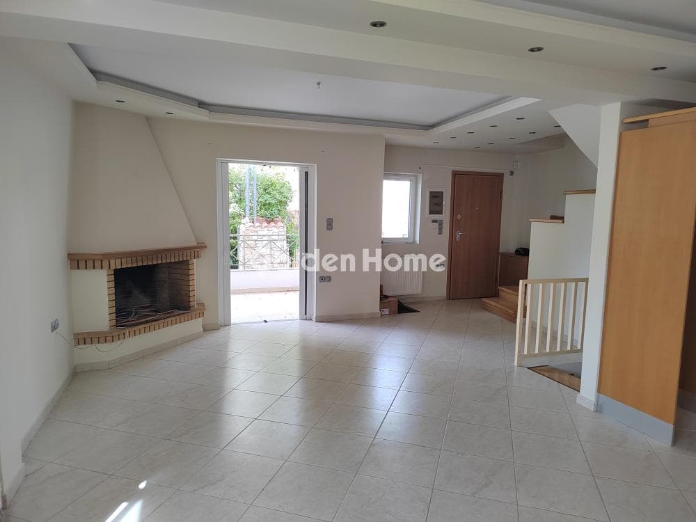 House in Center, Agios Stefanos — Photo 1 of 43