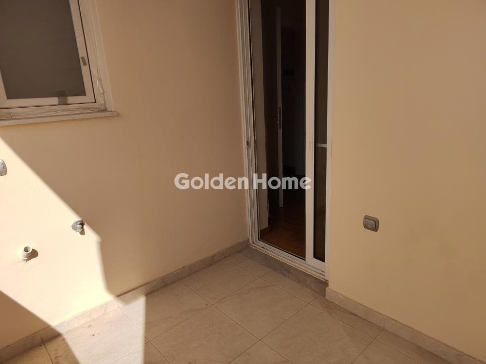 House in Center, Agios Stefanos — Photo 15 of 43