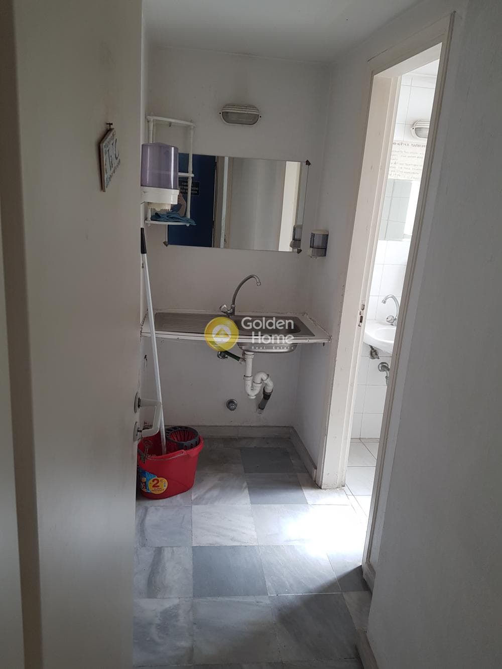 Γραφείο στην Αγία Σοφία, Πειραιάς — Φωτογραφία 2 από 8
