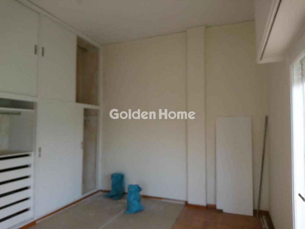 Apartment in Center, Elliniko — Photo 16 of 18