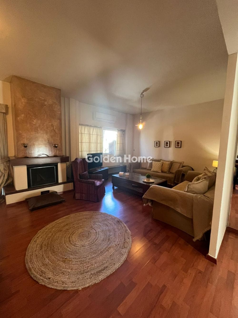 Apartment in Pirnari, Glyfada — Photo 1 of 18