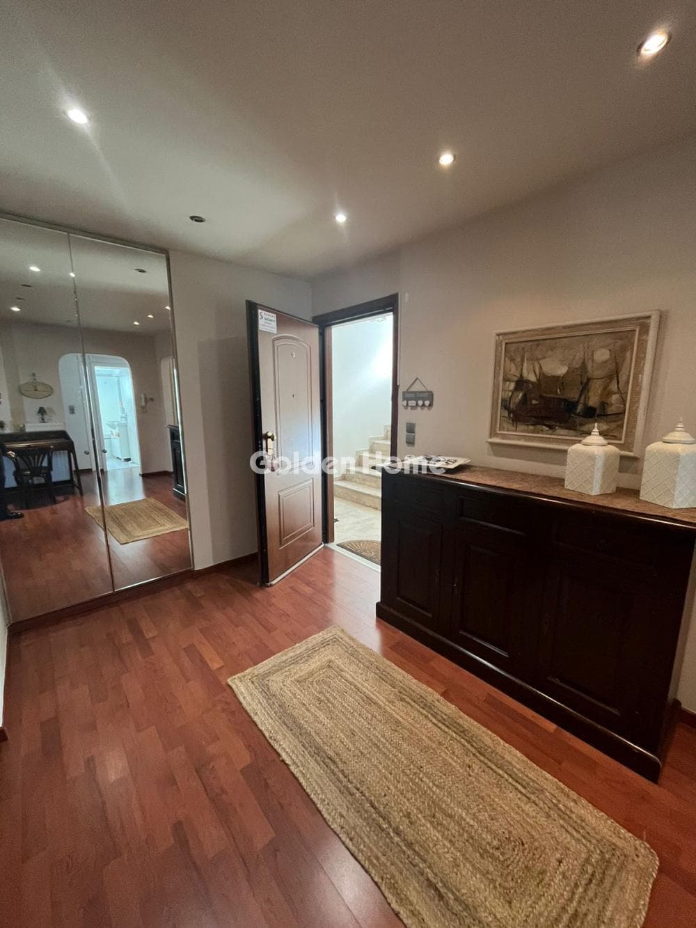 Apartment in Pirnari, Glyfada — Photo 2 of 18