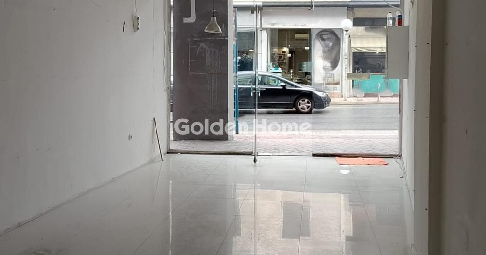 Retail Store in Center, Dafni — Photo 2 of 8