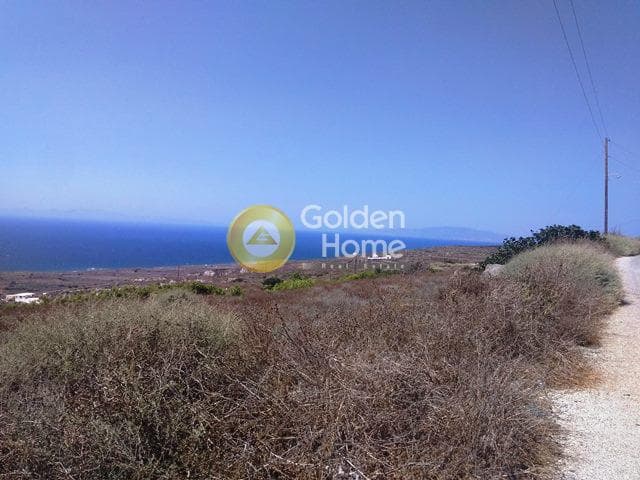 Building Plot in Oia, Santorini — Photo 2 of 3