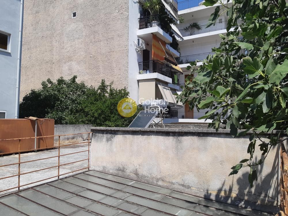 House in Eleftheroupoli, Nea Ionia — Photo 1 of 9