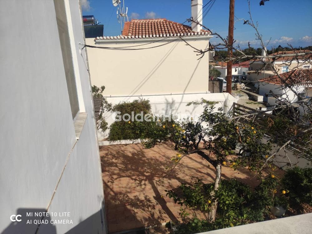 House in Kouzounos, Spetses — Photo 9 of 12