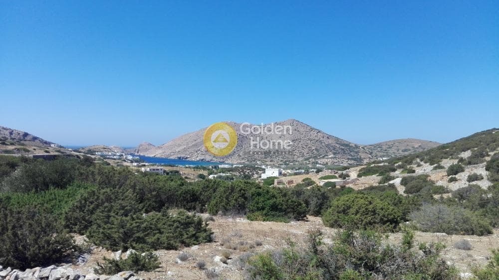 Parcel in Center, Syros — Photo 7 of 14