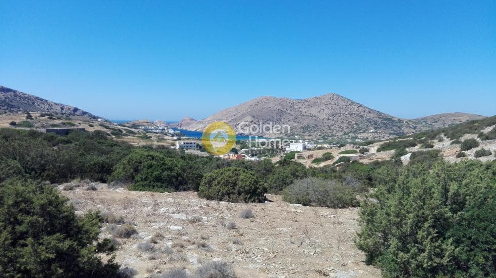Parcel in Center, Syros — Photo 12 of 14