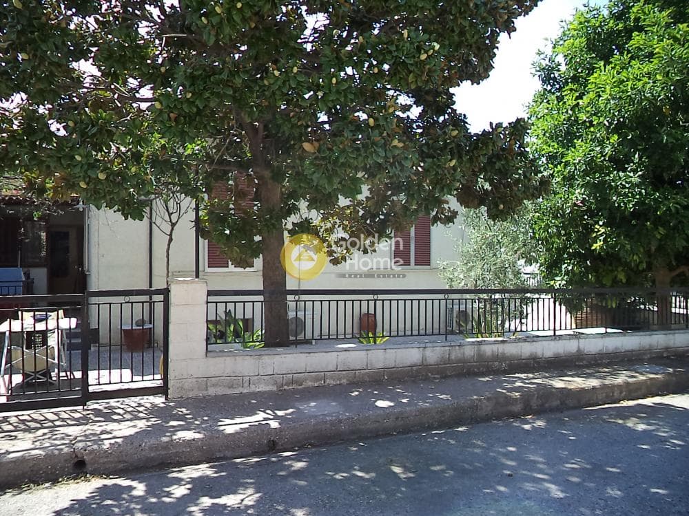 House in Marmara, Aigio — Photo 2 of 12