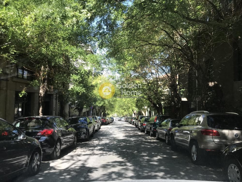 Οικόπεδο στην Ά Νεκροταφείο, Μετς - Καλλιμάρμαρο — Φωτογραφία 1 από 3