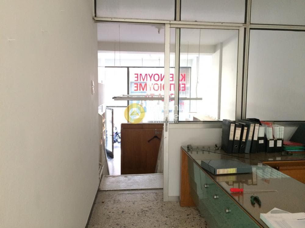 Κατάστημα στην Κλωναρίδου, Άγιος Ελευθέριος - Προμπονά - Ριζούπολη — Φωτογραφία 2 από 12
