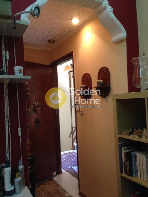Retail Store in Kokkinovrachos, Keratsini — Photo 7 of 15