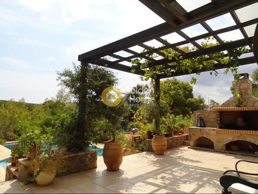 House in Kamariza, Lavrio — Photo 6 of 33